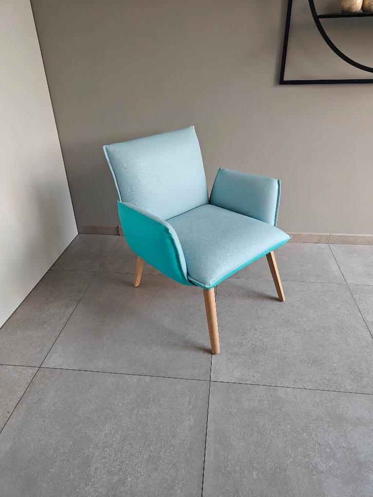 Mobitec : heel mooie zetel/lounge van Belgische makelij., Huis en Inrichting, Zetels | Zetels, Gebruikt, Minder dan 150 cm, Minder dan 75 cm