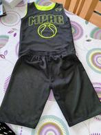 Maillot de basket-ball + short enfant – taille S, Enlèvement ou Envoi, Comme neuf, Ensemble