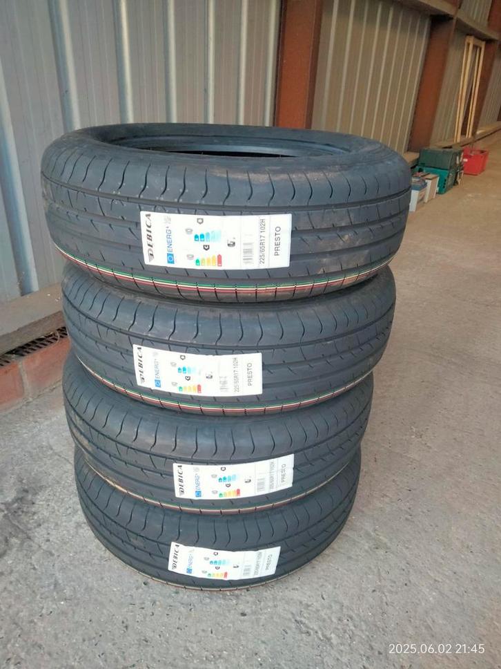 225/65R17 nieuwe zomerbanden - koopje!, Autos : Pièces & Accessoires, Pneus & Jantes, Pneu(s), Pneus été, 17 pouces, 225 mm, Enlèvement