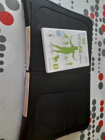 Wii fit plus en Wii balance board beschikbaar voor biedingen