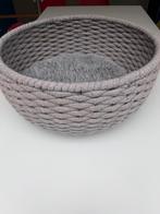 Panier pour chat moderne, Animaux & Accessoires, Accessoires pour chats, Enlèvement, Utilisé