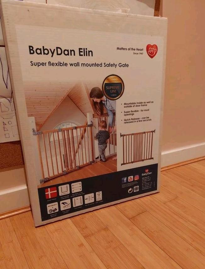 Trap- en deurhekje BabyDan Elin hout natuur, Kinderen en Baby's, Traphekjes, Zo goed als nieuw, Hout, 100 tot 115 cm, Ophalen