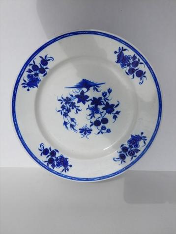 Assiettes en porcelaine de Tournai (décor la mouche), Enlèvement