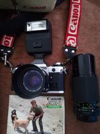 Canon AE1 Program, Canon FD 50mm, 80-200mm lenzen, flits,tas, Audio, Tv en Foto, Fotocamera's Analoog, Spiegelreflex, Canon, Ophalen of Verzenden