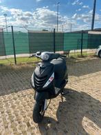 Piaggio zip 2017 4t A KLASSE, Fietsen en Brommers, Ophalen, Zip, Klasse A (25 km/u), Zo goed als nieuw