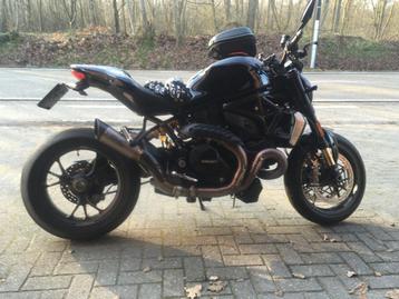 Uitlaat ducati monster 1200r beschikbaar voor biedingen