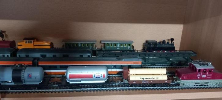 Verzameling modelbouw treinen met toebehoren, Hobby en Vrije tijd, Modeltreinen | Overige schalen, Gebruikt, Treinset, Gelijkstroom