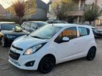 Chevrolet Spark 1.0i 122.755km 2014 Airco, Auto's, Chevrolet, Voorwielaandrijving, Euro 5, 50 kW, Zwart