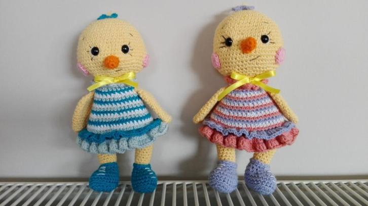 Twee schattige paaskuikentjes, Hobby en Vrije tijd, Knutselen, Nieuw, Knutselwerk, Ophalen of Verzenden