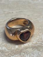 Piaget 18 kt Gold Heart Garnet Statement Ring – Size 55, Ophalen, Zo goed als nieuw