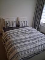 Bed + matras, Huis en Inrichting, Slaapkamer | Complete slaapkamers, Ophalen, Zo goed als nieuw, Twijfelaar