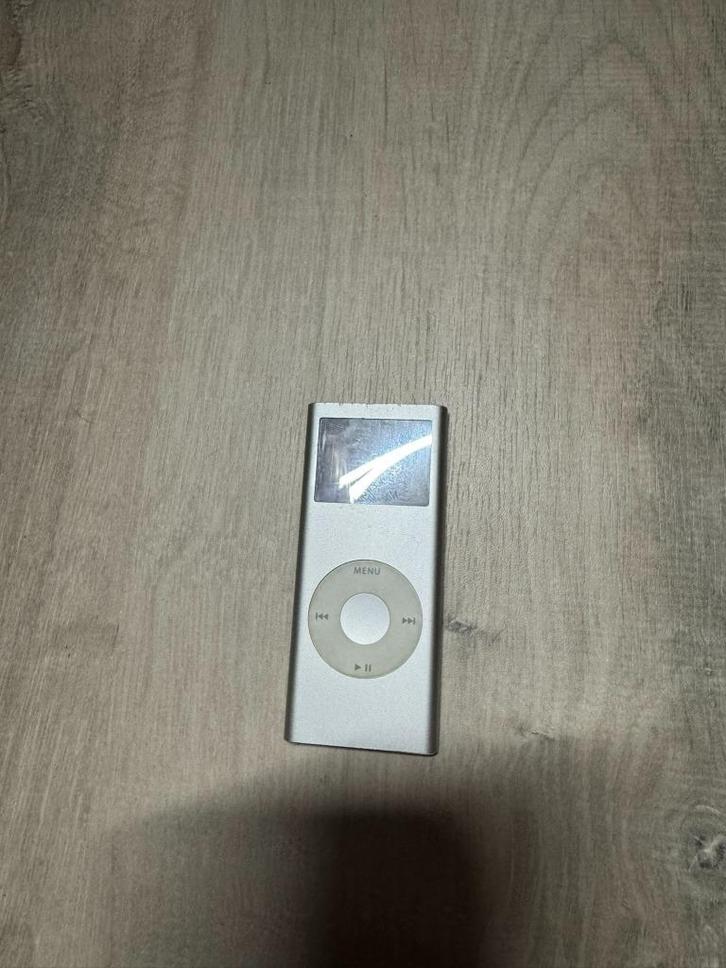 Ipod nano 2 gen 4GB Zilver Refurbished, Audio, Tv en Foto, Mp3-spelers | Apple iPod, Refurbished, Nano, 2 tot 10 GB, Zilver, Met radio