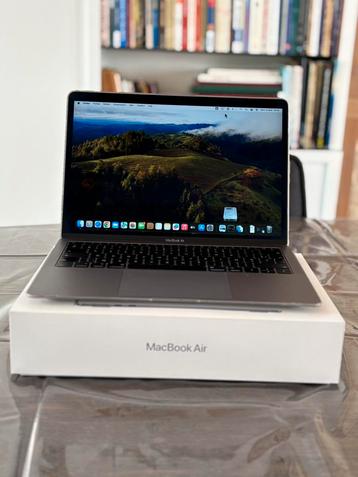 MacBook Air 13” (2018) — Uitstekende staat beschikbaar voor biedingen