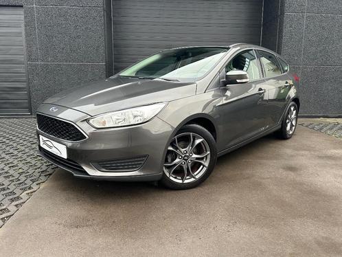 Ford Focus 1.6 benzine - alu velgen - bluetooth - garantie, Auto's, Ford, Bedrijf, Te koop, Focus, Airconditioning, Bluetooth