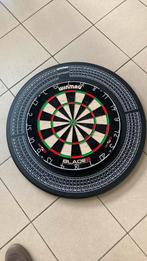 Winmau Blade 6 bord + surround, Sport en Fitness, Darts, Ophalen, Gebruikt