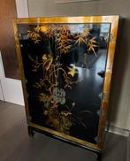 Superbe cabinet asiatique laqué – décor doré – vintage, Maison & Meubles, Enlèvement, Comme neuf