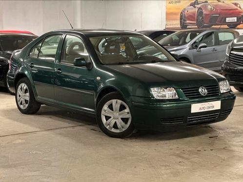 Vw Bora 1.6i 2000 184.000Km Automaat export/handelaar, Auto's, Volkswagen, Bedrijf, Te koop, Bora, Elektrische ramen, Benzine