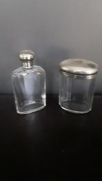 2 Antieke parfumflesjes in glas met gemerkt zilveren deksel, Antiek en Kunst, Ophalen of Verzenden, Zilver