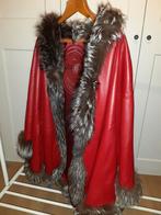 Mantel met pelskraag, Ophalen, Gedragen