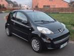 Peugeot 107- 119000km- 1e eigenaar- klaar om in te schrijven, Voorwielaandrijving, 139 g/km, Leder en Stof, Zwart
