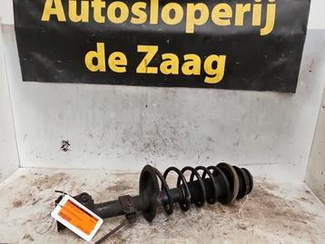 Schokdemperpoot rechts-voor van een Suzuki Swift beschikbaar voor biedingen