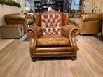 Stoere industriële Chesterfield fauteuil Vintage Cognac leer, Antiek en Kunst, Ophalen of Verzenden