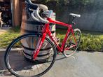 Snel en stijlvol: Trek racefiets zoekt nieuwe eigenaar!, Fietsen en Brommers, Ophalen, Zo goed als nieuw, Aluminium
