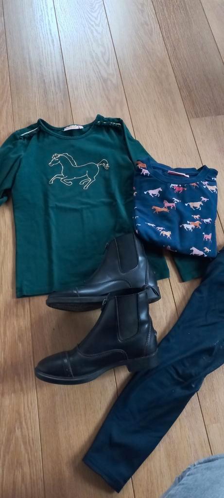 Kinderkledij paardrijden met laarsjes, Dieren en Toebehoren, Paardrijkleding, Zo goed als nieuw, Ophalen
