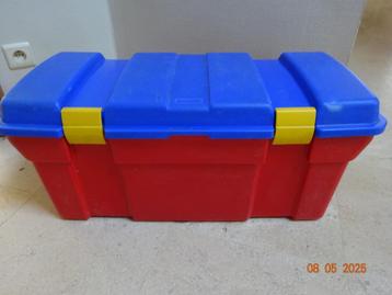 Curver, grote stevige opbergbox voor bv duplo, playmobil.... beschikbaar voor biedingen