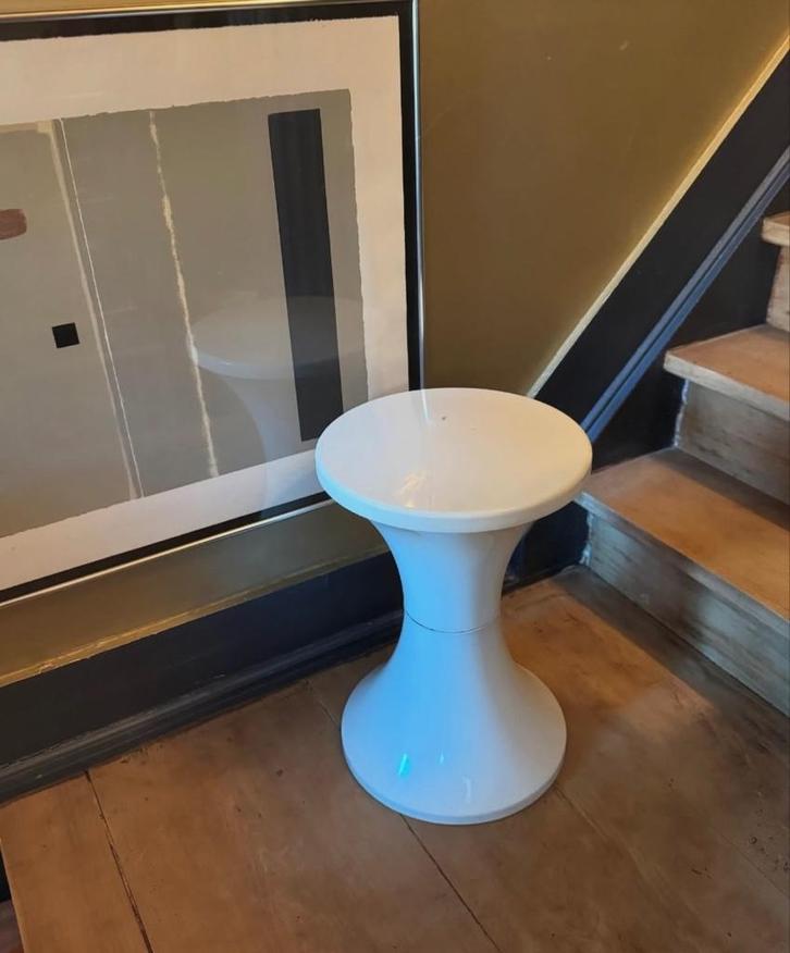 Tamtam kruk space age, witte diabolo kruk, Huis en Inrichting, Krukjes, Ophalen