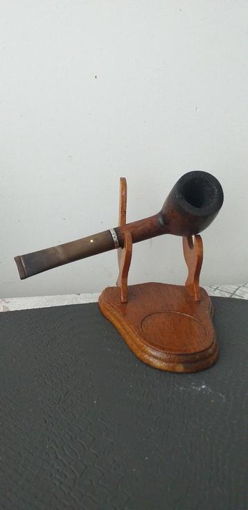 Dunhill-Dress (3103)  pijp beschikbaar voor biedingen