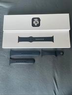 Apple watch SE 2021 - Smartwatch dames en heren - 40mm., Handtassen en Accessoires, Smartwatches, Ophalen of Verzenden, Zo goed als nieuw