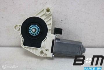 Raammotor rechtsvoor VW Golf 7 5Q4959802B beschikbaar voor biedingen