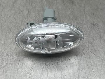 KNIPPERLICHT SCHERM RECHTS VOOR Toyota Aygo (B40) (0104706) beschikbaar voor biedingen