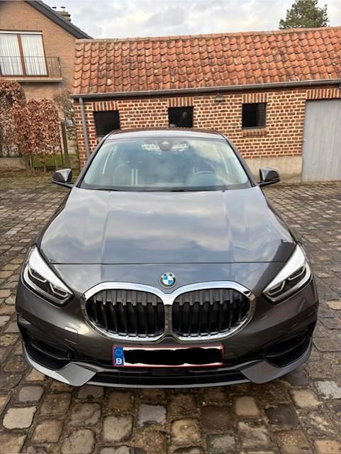 BMW 1 Serie, Hatch 116iA (80 kW) Model Sport - Business Pack, Auto's, BMW, Particulier, 1 Reeks, ABS, Achteruitrijcamera, Adaptieve lichten