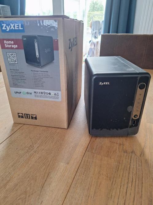 Zyxel NAS 326 met 4TB opslag (nieuwstaat), Computers en Software, NAS, Zo goed als nieuw, Ophalen of Verzenden