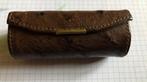 Lippenstifthouder in struisvogelleder, Handtassen en Accessoires, Tassen | Damestassen, Ophalen, Zo goed als nieuw, Bruin