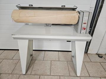 Bauknecht strijkrol beschikbaar voor biedingen