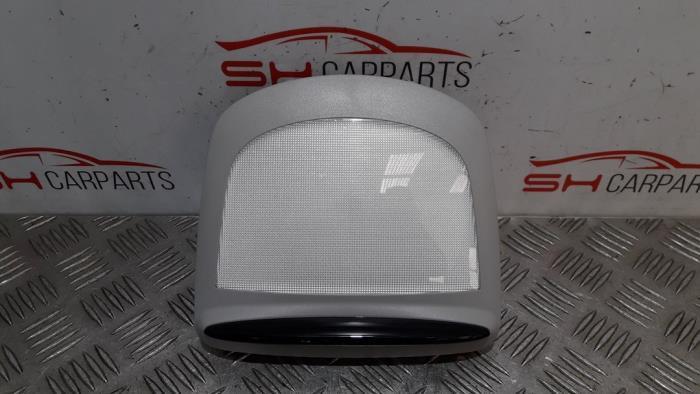 Eclairage intérieur arrière d'un Mercedes ML-Klasse, Autos : Pièces & Accessoires, Éclairage, Mercedes-Benz, Utilisé, 3 mois de garantie