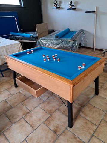 Billard à bouchons  beschikbaar voor biedingen