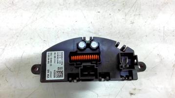KACHELWEERSTAND Skoda Superb Combi (3V5) (5Q0907521E) beschikbaar voor biedingen