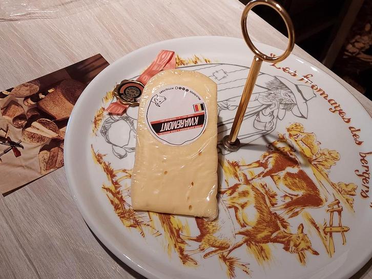 Uniek kaas set, kaasschotel vintage 70'ties, Antiek en Kunst, Antiek | Keramiek en Aardewerk, Ophalen of Verzenden