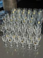 Zeldzaam: volledige set van 4x12 glazen Cristal de Flandre, Ophalen, Zo goed als nieuw