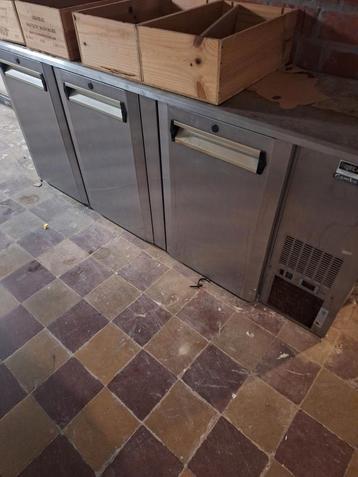 Frigo comptoir, Enlèvement