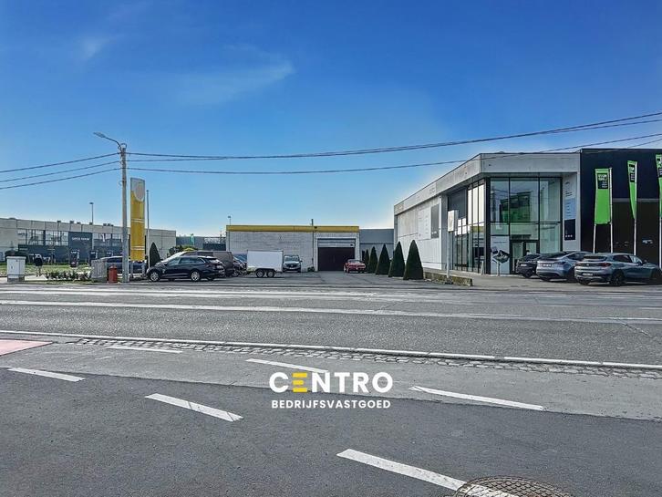 TE KOOP - Commercieel gebouw, Immo, Maisons à vendre, Province de Flandre-Occidentale