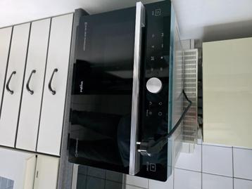 Combi microgolfoven beschikbaar voor biedingen