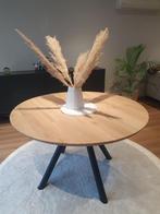 Eikenhouten tafel diameter 125, Huis en Inrichting, Tafels | Eettafels, Ophalen, Zo goed als nieuw, Vier personen, 100 tot 150 cm