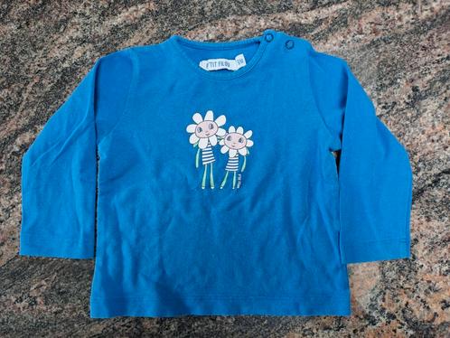 Mt 9m Blauwe T-shirt lange mouwen glinsterende bloemen, Kinderen en Baby's, Babykleding | Maat 74, Gebruikt, Meisje, Shirtje of Longsleeve