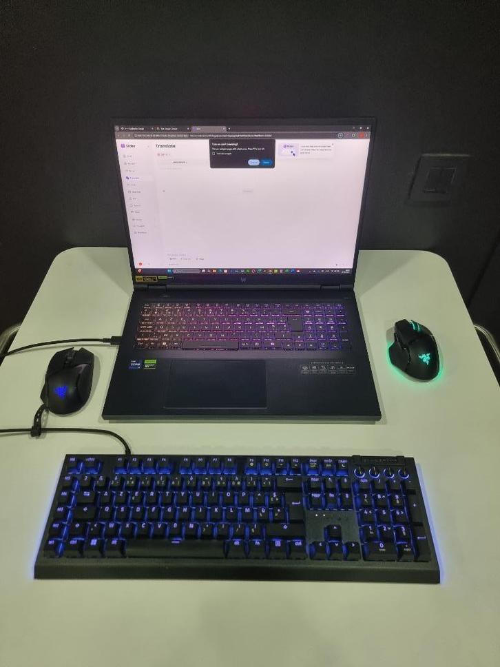 Razer BlackWidow V4 – Mechanical Gaming Keyboard, Computers en Software, Toetsenborden, Zo goed als nieuw, Azerty, Ophalen