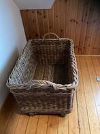 Prachtige, stevige mand, Ophalen, Zo goed als nieuw, Hout